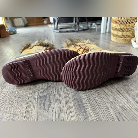 Sorel Joan of Arctic Waterproof- Honest Beige - Picture 6 of 10